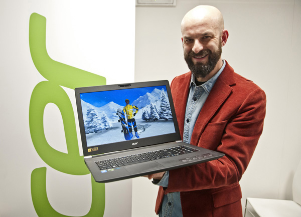 ACER Aspire V17 Nitro con Intel Realsense 3D camera all'ACER Fly Experience