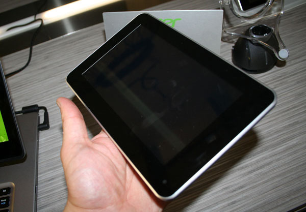 Acer Iconia B1