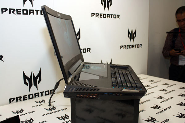 Acer Predator 21X