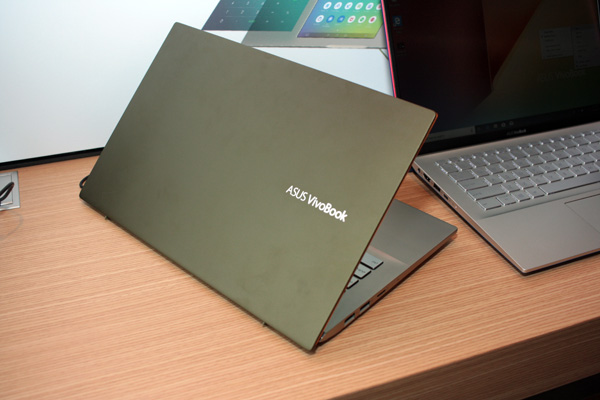 ASUS VivoBook S14 (S432) 