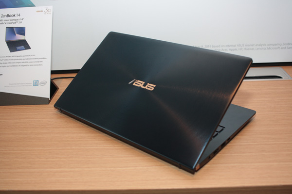 ASUS ZenBook 14 (UX434) 