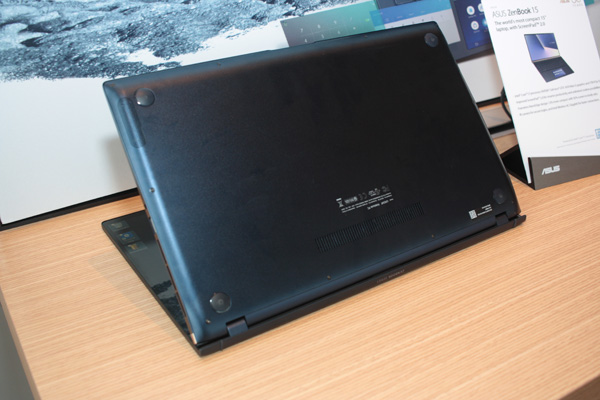 ASUS ZenBook 15 (UX534)