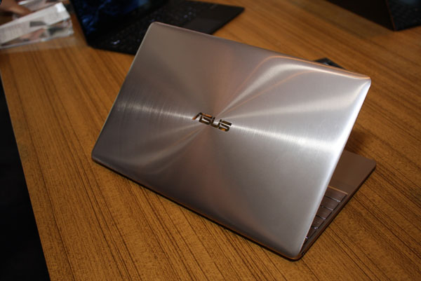 ASUS Zenbook 3