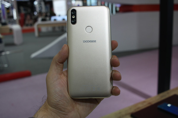 Doogee Y8 e Doogee Y8C 