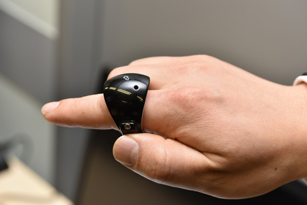 Fujitsu Smart Ring