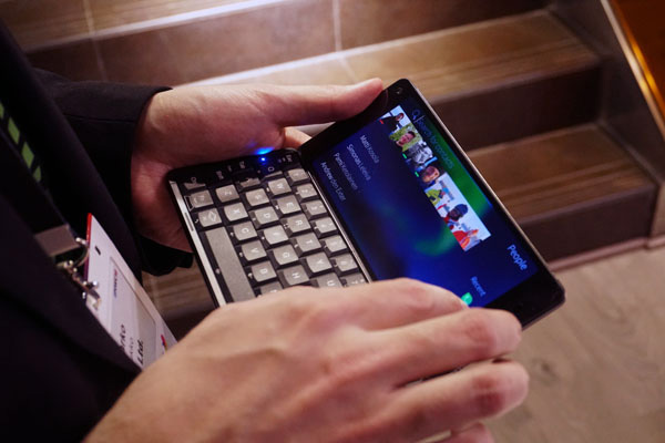 Gemini PDA con Sailfish OS