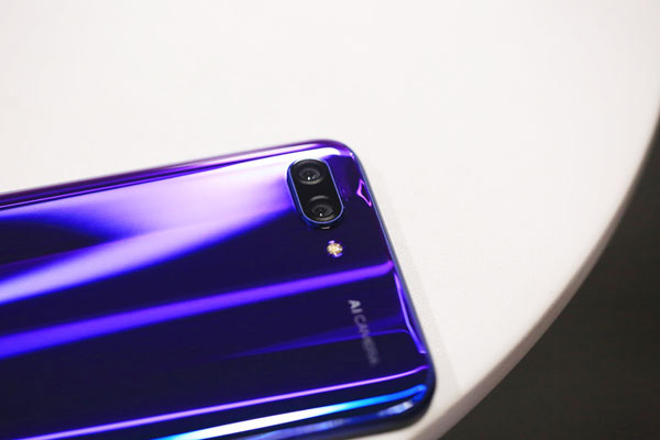 Honor 10