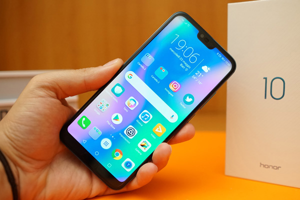 Honor 10, oltre al notch c'è di più