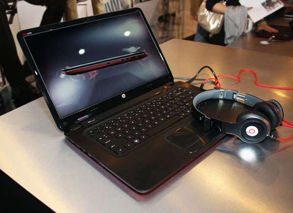 HP Sleekbook Envy 14