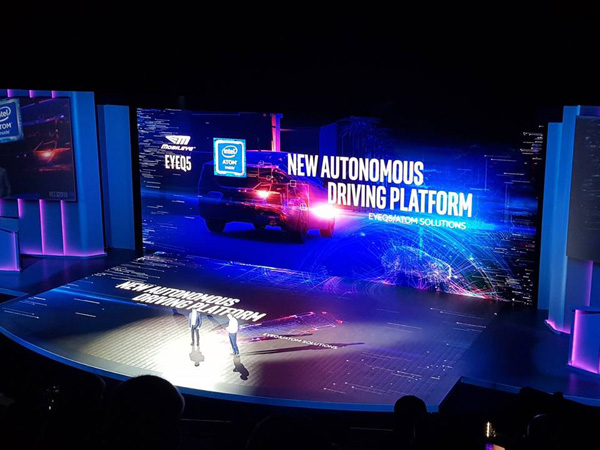 Intel e guida autonoma