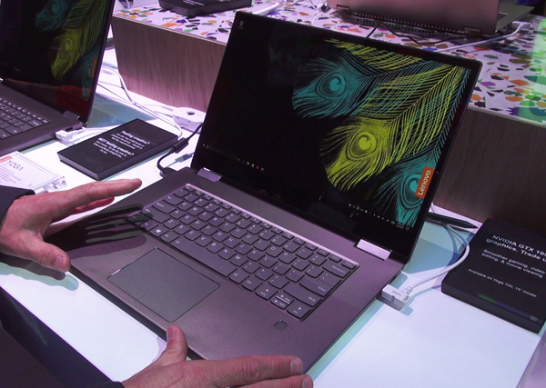 Lenovo Yoga 720 15"