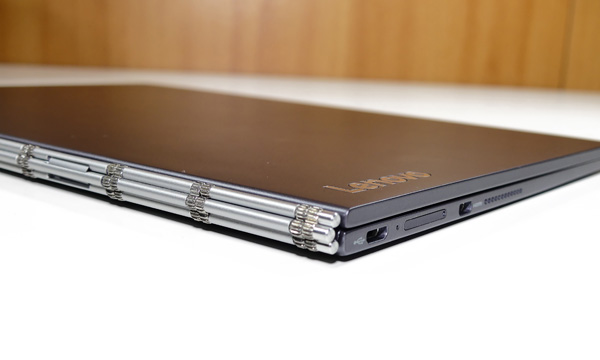 Lenovo Yoga Book: design ultrasottile ma poche porte