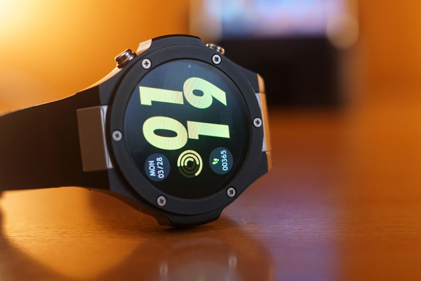 Immancabili le watchface anche su Android!