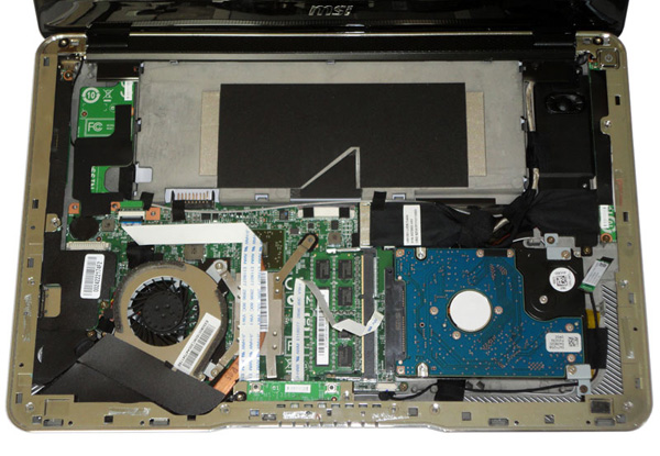 Design interno dell'hardware del portatile ultrasottile MSI