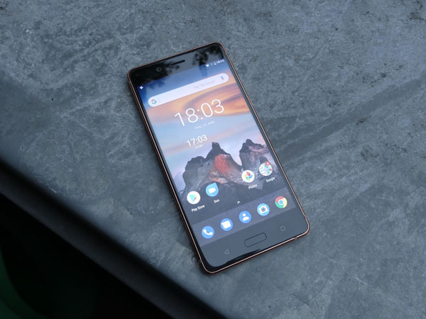 Nokia 8 