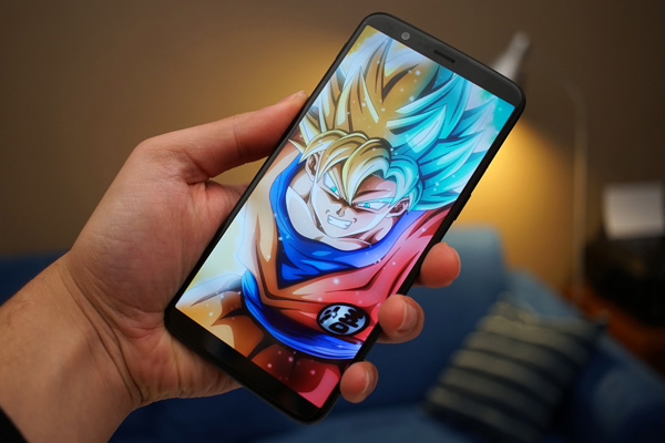 Lo schermo di Oneplus è uno "Optic" AMOLED