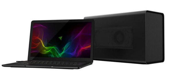 Razer Blade 15.6 con Core X