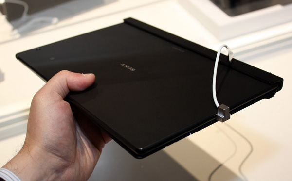 Sony Xperia Z4 Tablet e tastiera è meno ingombrante di un notebook ultraportatile