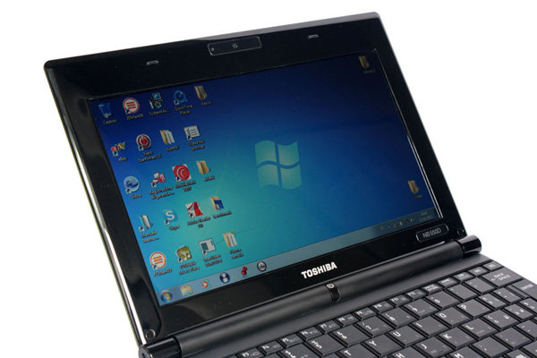 Schermo del netbook Toshiba NB550D